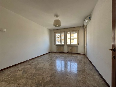 Foto Appartamento in V Manin 29, Conegliano Centro di 115 m² con 7 locali