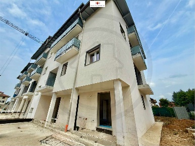 Foto Appartamento in Via Achille Grandi, Triuggio Tregasio di 116 m²