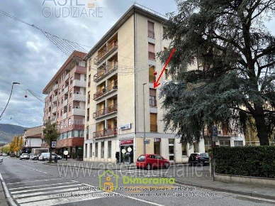 Foto Appartamento a Quarrata di 115 m² con 8 locali in vendita