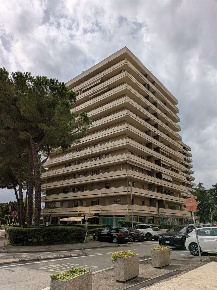 Foto Appartamento in via Quintina 51, Perugia di 139 m² con 4 locali