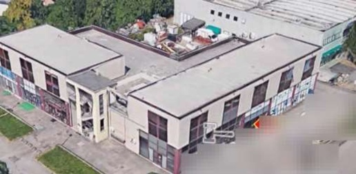 Foto Magazzino in Via Monti Urali, Reggio nell'Emilia di 256 m² in vendita