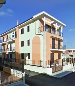 Foto Appartamento in Via Bazzarico, Bitonto Mariotto di 100 m² con 3 locali