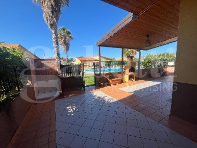 Foto Villa unifamiliare in Via Antonio Scopelliti 0, Scalea di 65 m²