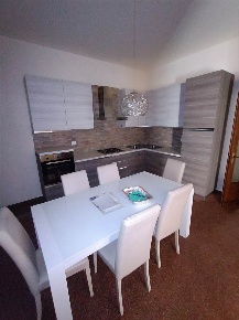 Foto Appartamento a Adria Centro di 100 m² con 5 locali in affitto