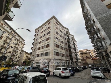 Foto Appartamento a Cosenza Centro di 195 m² con 8 locali in vendita