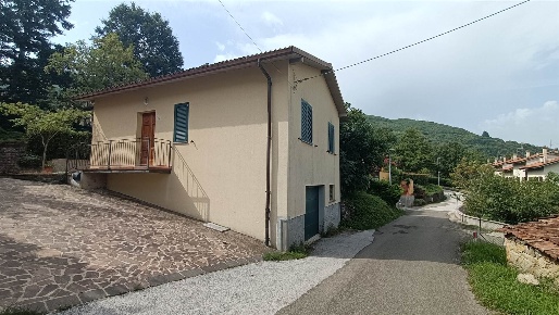 Foto Casa indipendente in via Viacciola 7, Castiglione dei Pepoli Centro