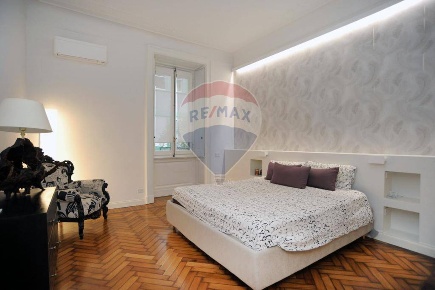 Foto Appartamento in Via Giacomo Leopardi, Milano Vincenzo Monti di 85 m²