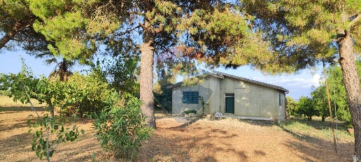 Foto Villa unifamiliare in contrada costabaira, Caltagirone di 96 m²