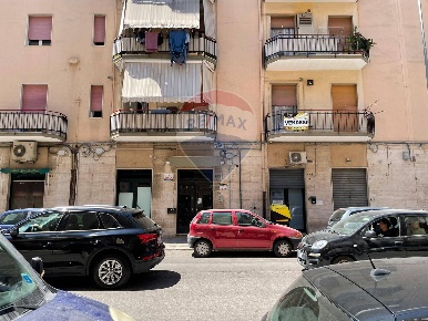 Foto Appartamento in Via Don Nicola Ragno, Trani di 59 m² con 2 locali