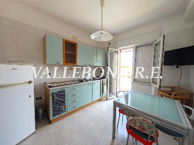 Foto Appartamento in Via Bologna, Iglesias Centro di 87 m² con 4 locali