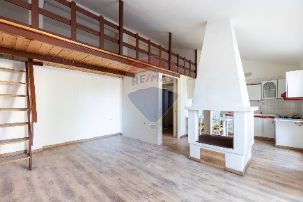 Foto Appartamento in Via Roma, San Sperate di 92 m² con 3 locali in vendita