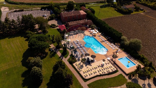 Foto Villa singola a Polesella Centro di 41093 m² con 10 locali in vendita