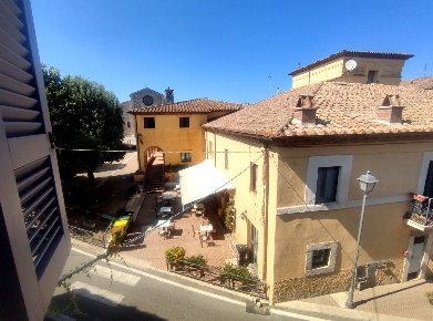 Foto Appartamento in Via Vittorio Emanuele 21, Guardea Centro di 110 m²