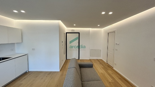 Foto Appartamento in Via Giovanni Amendola  156, Bari Japigia di 73 m²