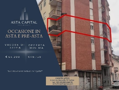 Foto Appartamento in Via Martiri della Libertà, Chieri Semicentro di 78 m²