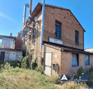Foto Capannone industriale in via Gramsci 370-372-374-376-378-380,