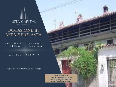 Foto Appartamento in Via ROMA, Azeglio Centro di 126 m² con 9 locali