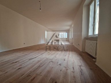 Foto Appartamento in Via San Paolino, Lucca Piazza Napoleone - San Michele