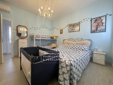 Foto Appartamento in Via San Francesco, Viareggio Centro di 105 m²