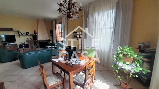 Foto Casa indipendente a Castelfranco di Sotto Orentano di 250 m²