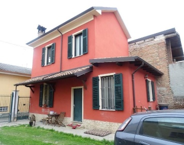 Foto Appartamento a Retorbido Centro di 320 m² con 4 locali in vendita
