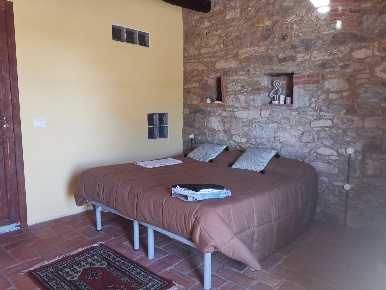 Foto Appartamento a Buti Centro di 12 m² con 1 locali in affitto