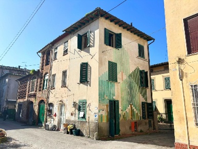 Foto Casa indipendente a Lucca Nave di 60 m² con 2 locali in vendita