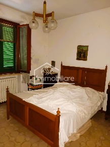 Foto Casa indipendente a San Miniato di 110 m² con 5 locali in vendita