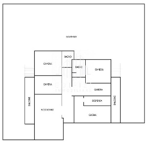 Foto Appartamento a Massa Marina di Massa Centro di 169 m² con 9 locali