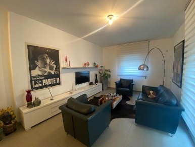 Foto Casa indipendente a Pisa Le Piagge di 150 m² con 6 locali in vendita