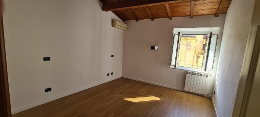 Foto Appartamento a Livorno Zola - Galilei di 75 m² con 3 locali in vendita