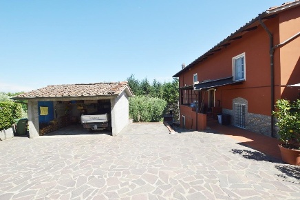 Foto Casa indipendente a Capannori Colle di Compito - Castelvecchio