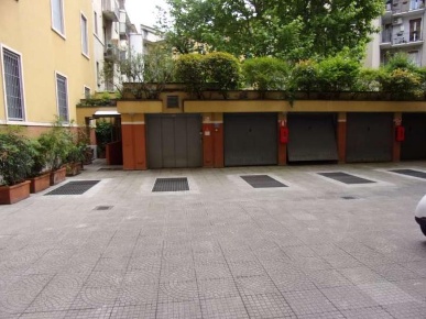 Foto Box a Milano San Vittore di 15 m² con 1 locali in vendita