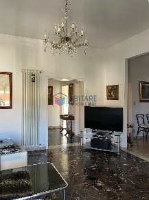 Foto Appartamento a Livorno Ardenza di 118 m² con 6 locali in vendita
