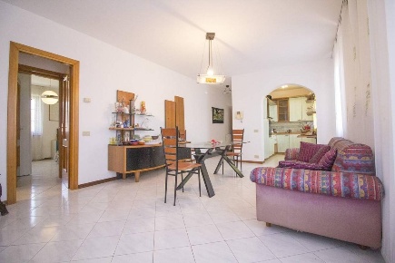 Foto Appartamento a Camaiore Lido di Camaiore di 85 m² con 4 locali