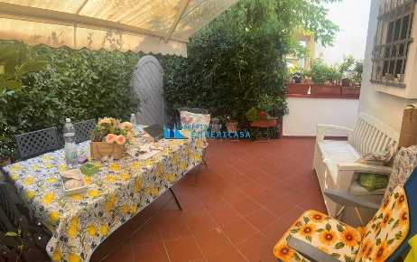 Foto Villa a schiera a Massa Ronchi - Poveromo di 80 m² con 4 locali