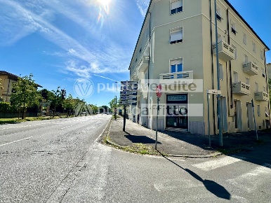 Foto Appartamento a Lucca San Concordio di 128 m² con 6 locali in vendita