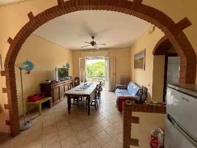 Foto Appartamento a San Vincenzo Centro di 90 m² con 4 locali in vendita