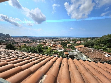 Foto Appartamento a Massa Bergiola - Lavacchio di 200 m² con 6 locali