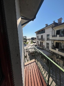 Foto Appartamento a Pietrasanta di 100 m² con 6 locali in vendita