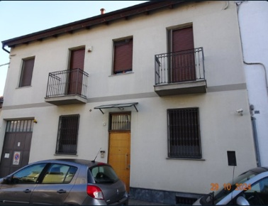 Foto Casa indipendente a Grugliasco Centro di 183 m² con 7 locali