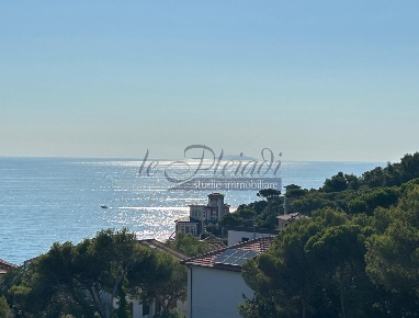 Foto Appartamento a Rosignano Marittimo Castiglioncello di 65 m² in vendita