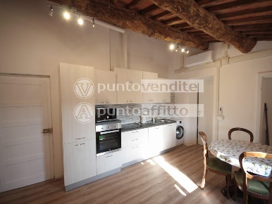 Foto Appartamento a Lucca Ponte a Moriano di 55 m² con 3 locali in affitto