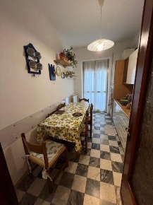 Foto Appartamento a Carrara Marina di Carrara di 80 m² con 3 locali