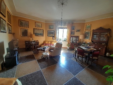 Foto Appartamento a Livorno Via Grande - Piazza della Repubblica di 240 m²
