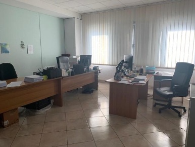 Foto Capannone industriale a Livorno Salviano di 267 m² con 4 locali
