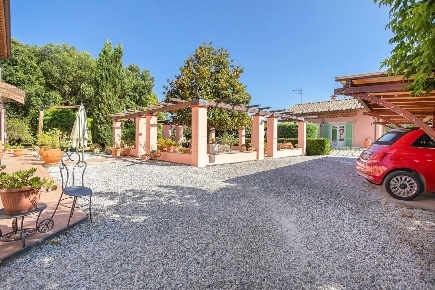 Foto Villa unifamiliare a San Giuliano Terme San Giuliano Terme Paese