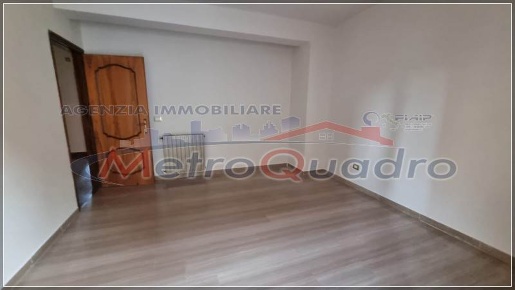 Foto Ufficio a Canicattì di 120 m² con 4 locali in affitto