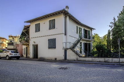 Foto Casa indipendente a Bagno a Ripoli Grassina di 150 m² con 8 locali