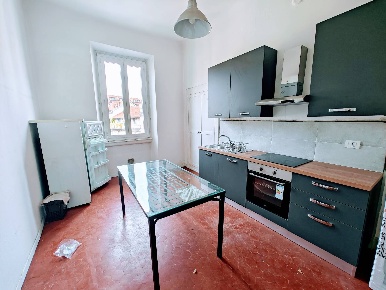 Foto Appartamento in Via Spartaco, Milano Montenero di 60 m² con 3 locali